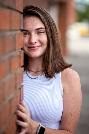 Uptown Marysville, senior portraits